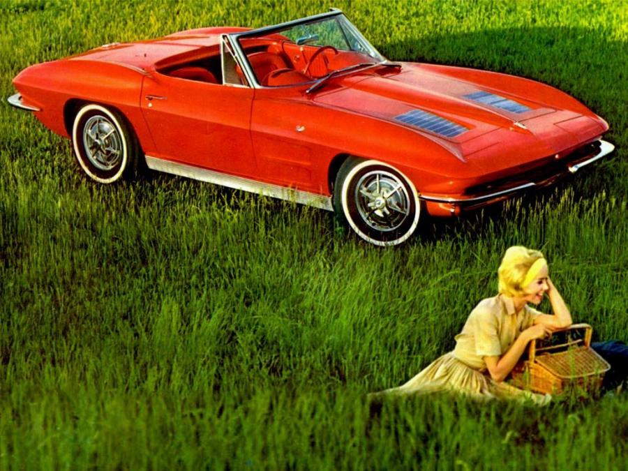  Chevrolet Corvette Stingray Convertible 1963 года  (фото 4 из 37)